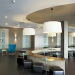 One Frankfurt Airport 3*