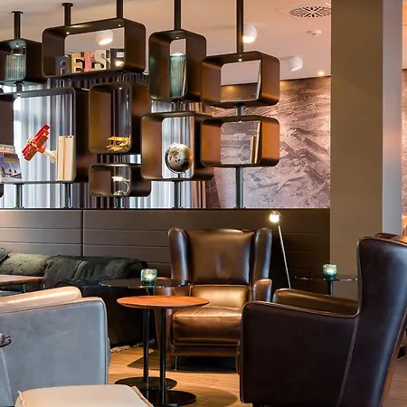 Hotell One Frankfurt Airport 3*