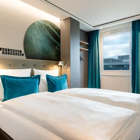 One Frankfurt Airport Hotell
