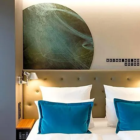One Frankfurt-airport 3*