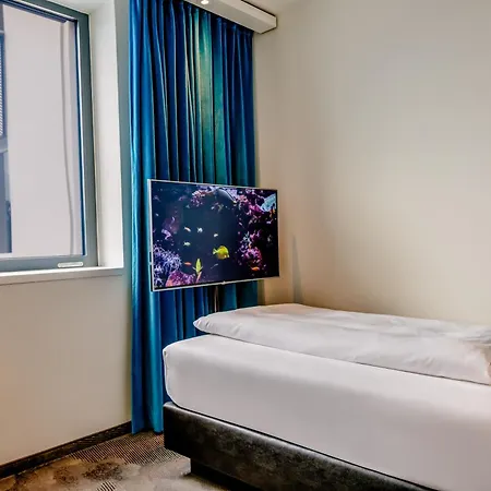 Hotel One Frankfurt-airport 3*
