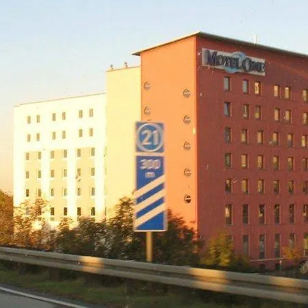 موتيل وان مطار فرانكفورت