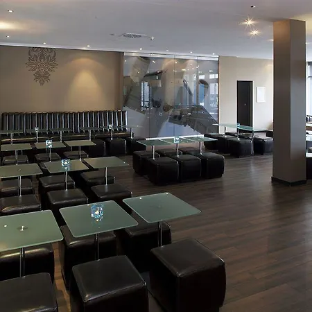 One Frankfurt Airport Hotell 3*