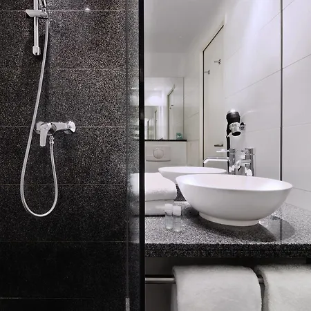 One Frankfurt Airport Hotell