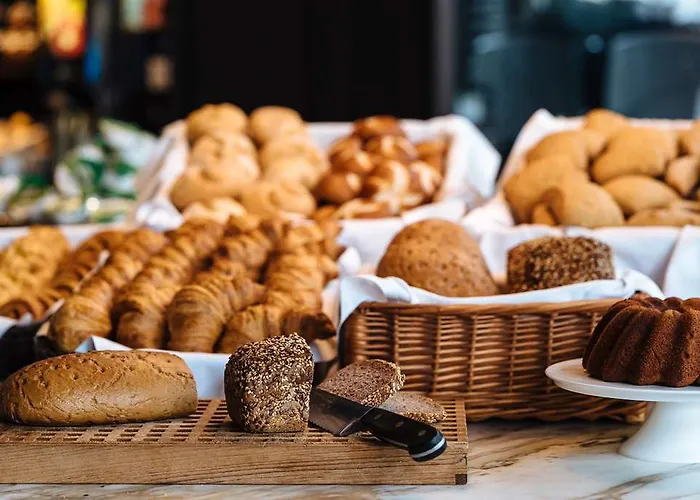 One Frankfurt Airport Отель 3*