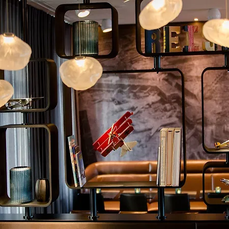 One Frankfurt-airport Hotel 3*